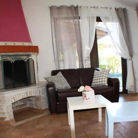 Art House Rovinj-holiday, Fuer Mehr Information Finden Sie Uns Im Internet *